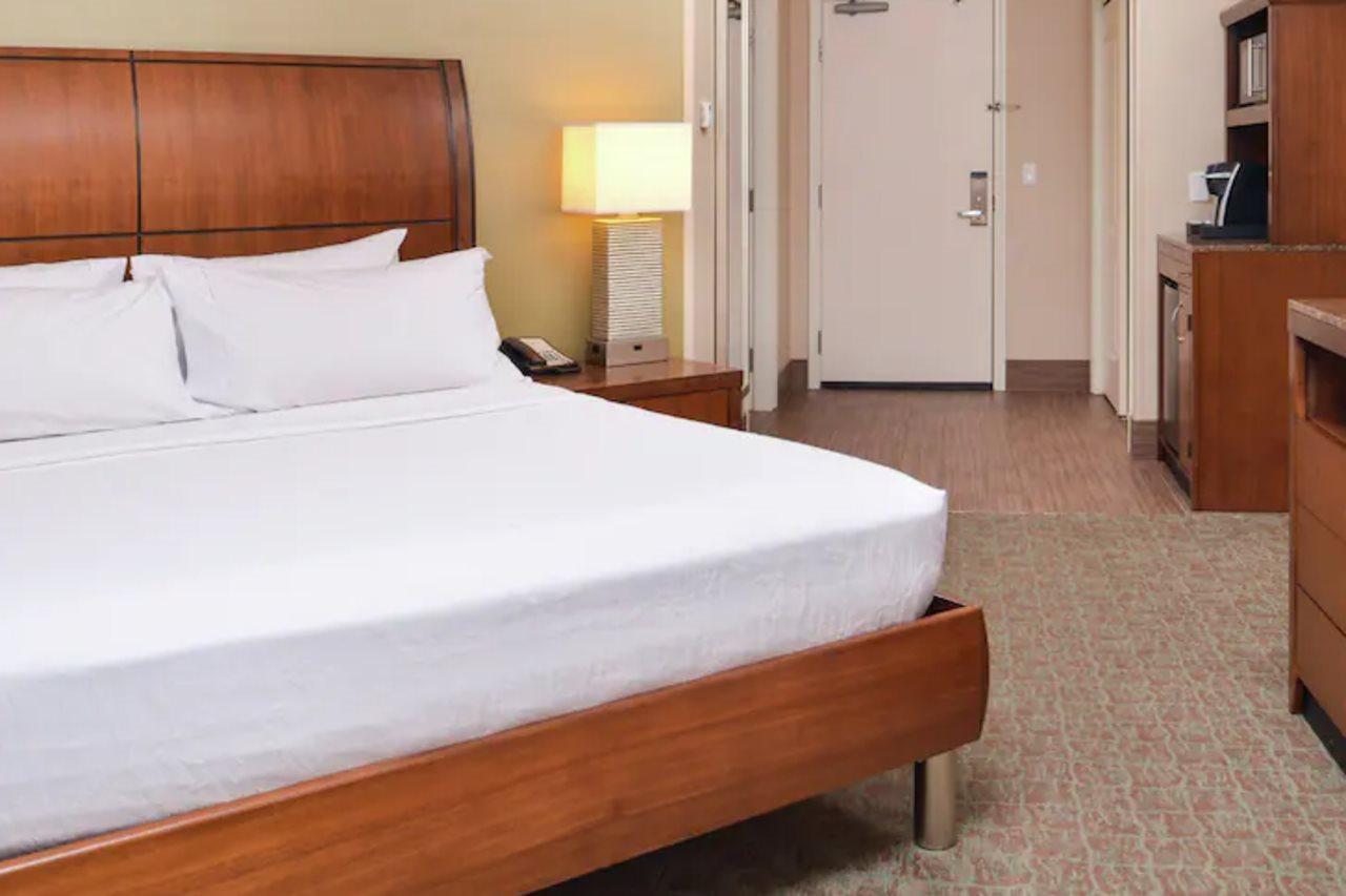 Hilton Garden Inn Boise Spectrum Bagian luar foto