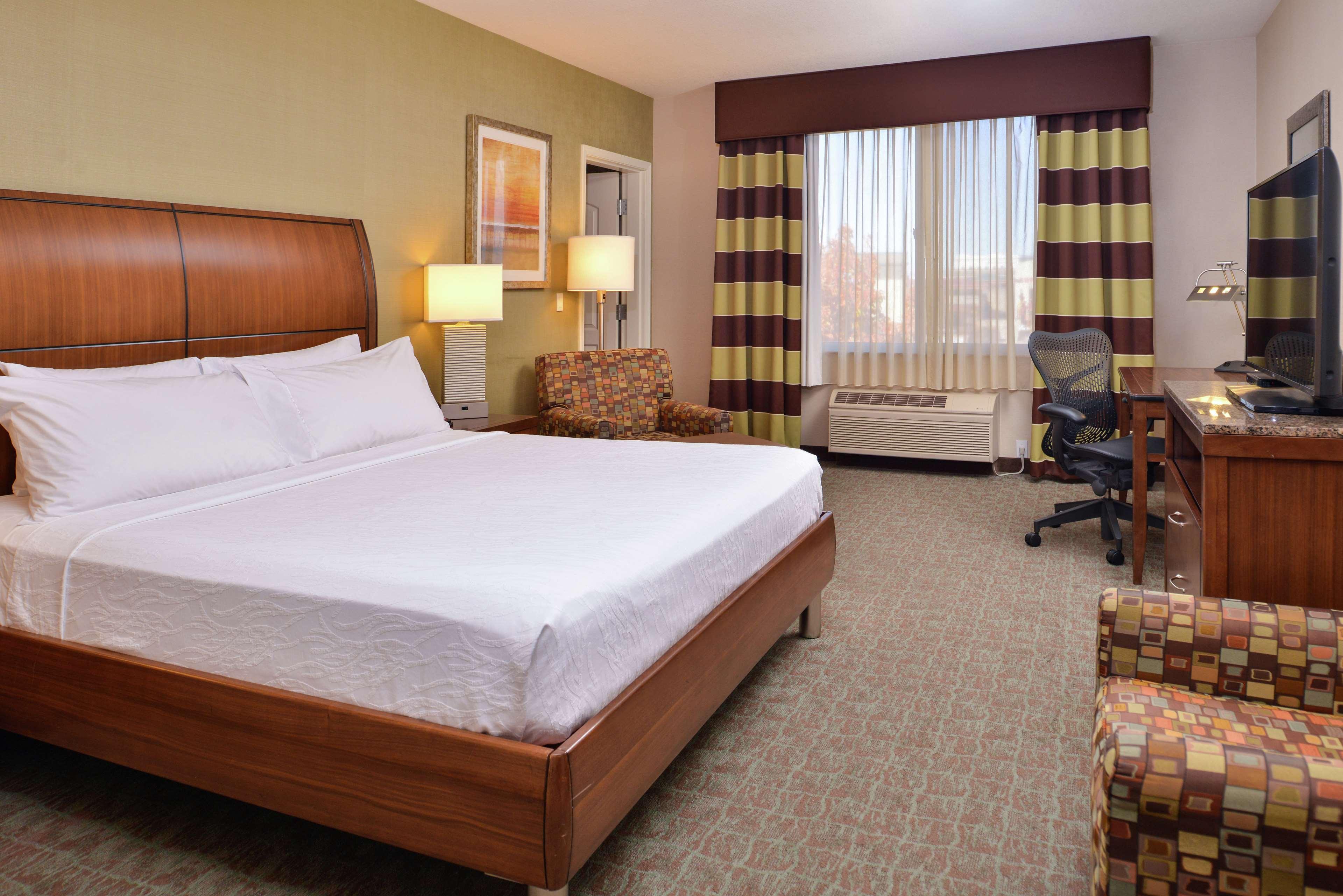 Hilton Garden Inn Boise Spectrum Bagian luar foto