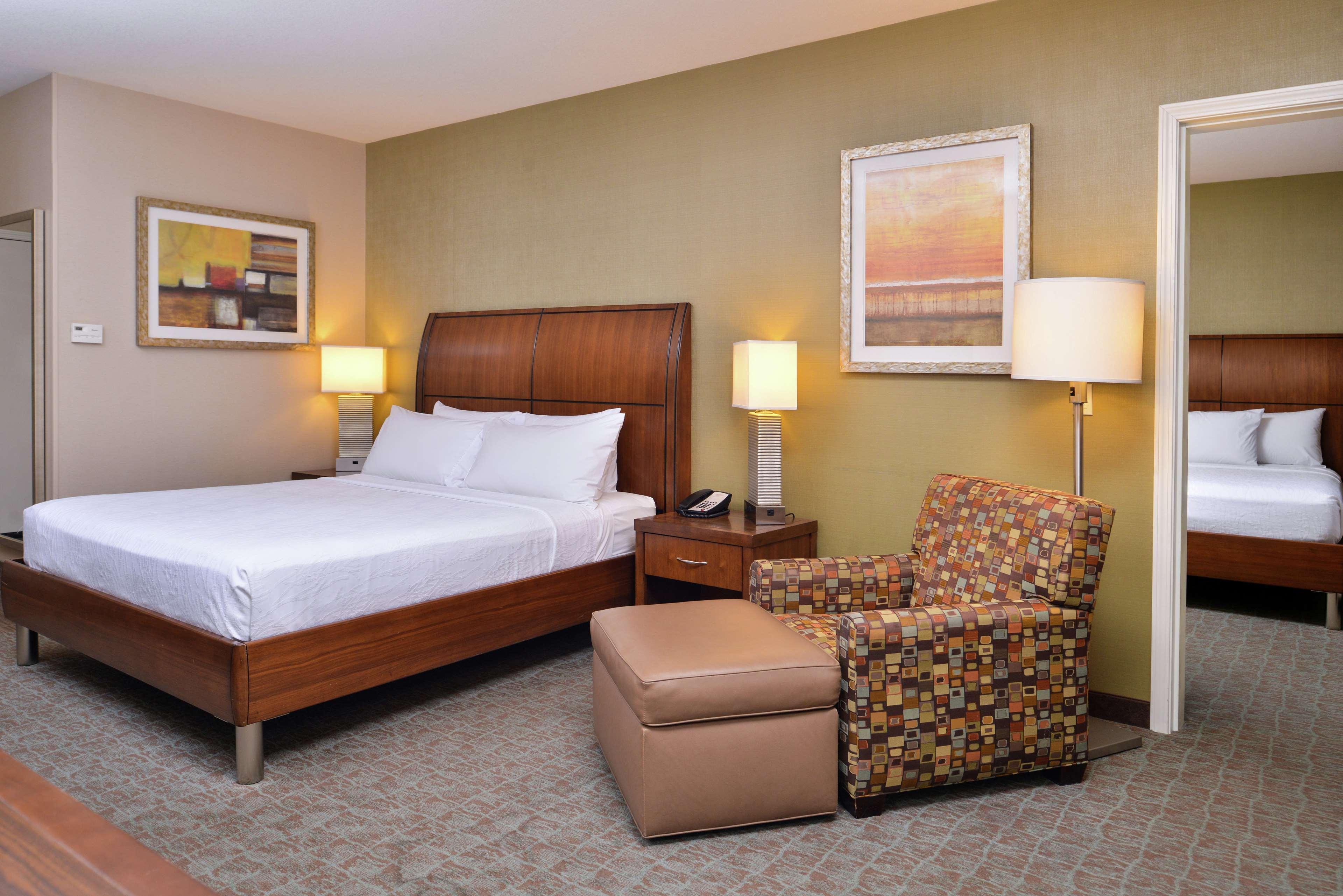 Hilton Garden Inn Boise Spectrum Bagian luar foto