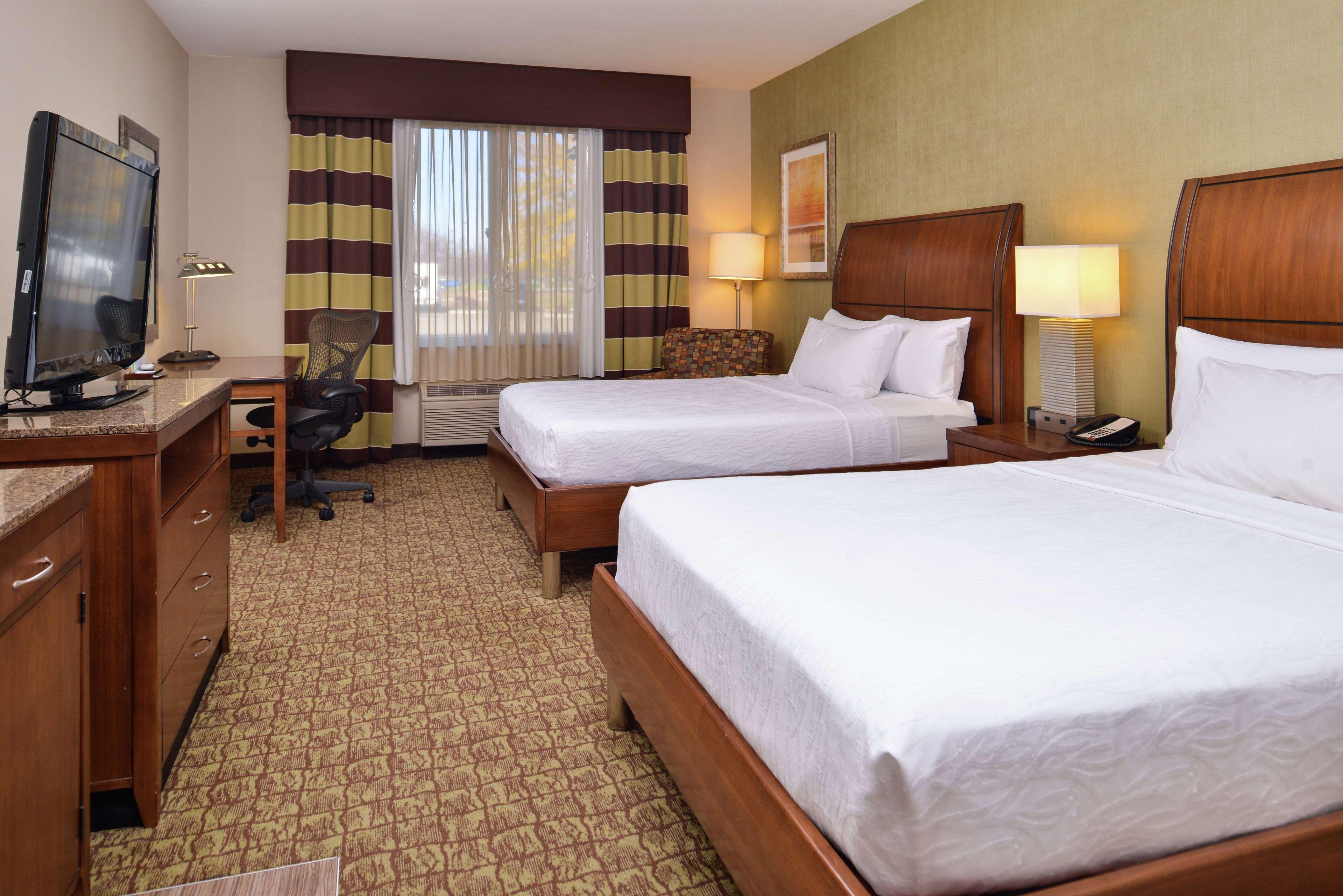 Hilton Garden Inn Boise Spectrum Bagian luar foto