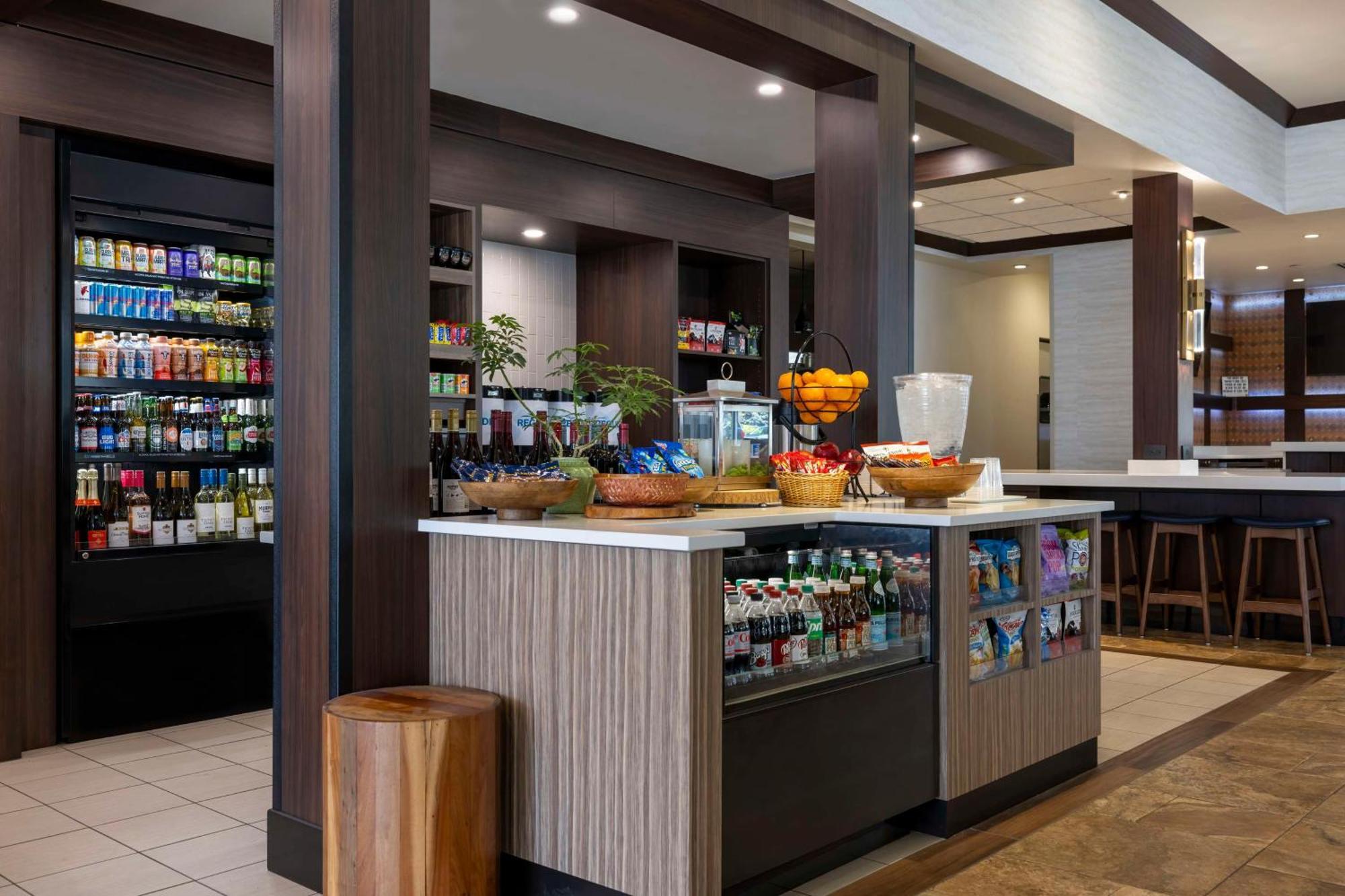 Hilton Garden Inn Boise Spectrum Bagian luar foto